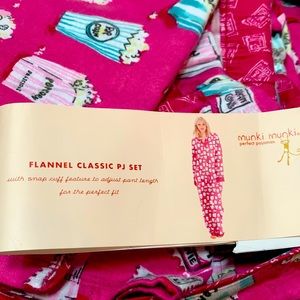 Unpacked and tried on but too large